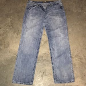 Buckle Jeans Seth style